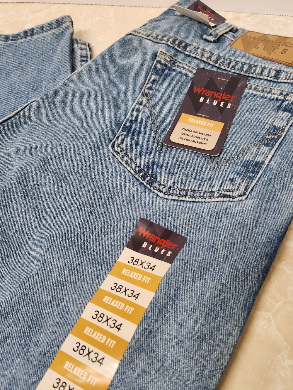 Wrangler Blues Mens Relaxed Fit Denim Jeans 38x34 New